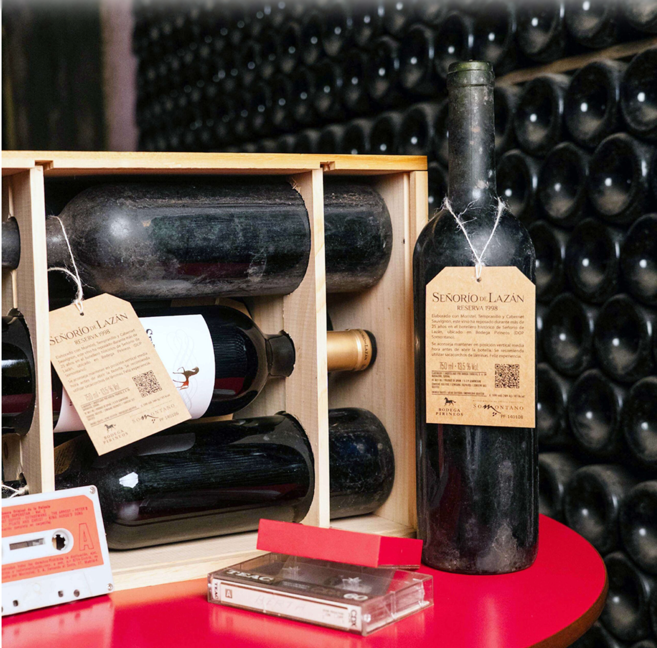 Caja completa ya a la venta en la página web