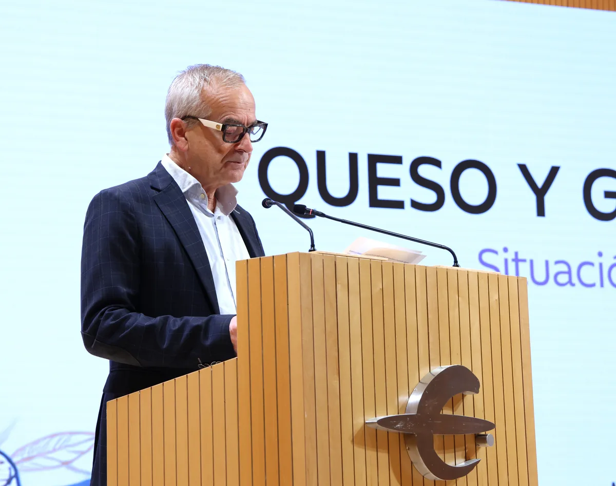 Miguel Ángel Vicente Val durante la apertura de las jornadas Queso y Gastronomía en Zaragoza.