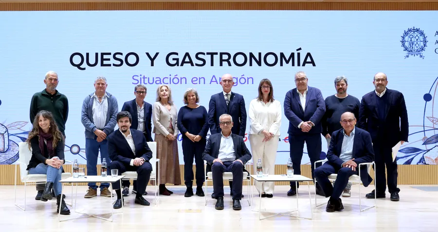 Participantes de las jornadas Queso y Gastronomía celebradas por la Academia Aragonesa de Gastronomía.